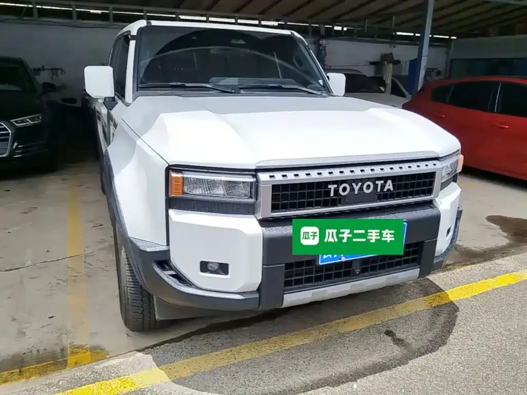 Toyota Prado 2024 из CN, фото 6