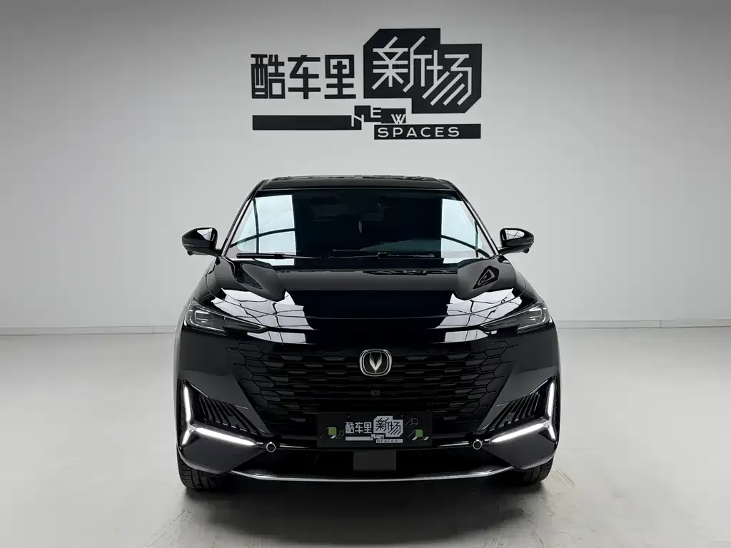Changan UNI-K 2022 из CN, фото 2