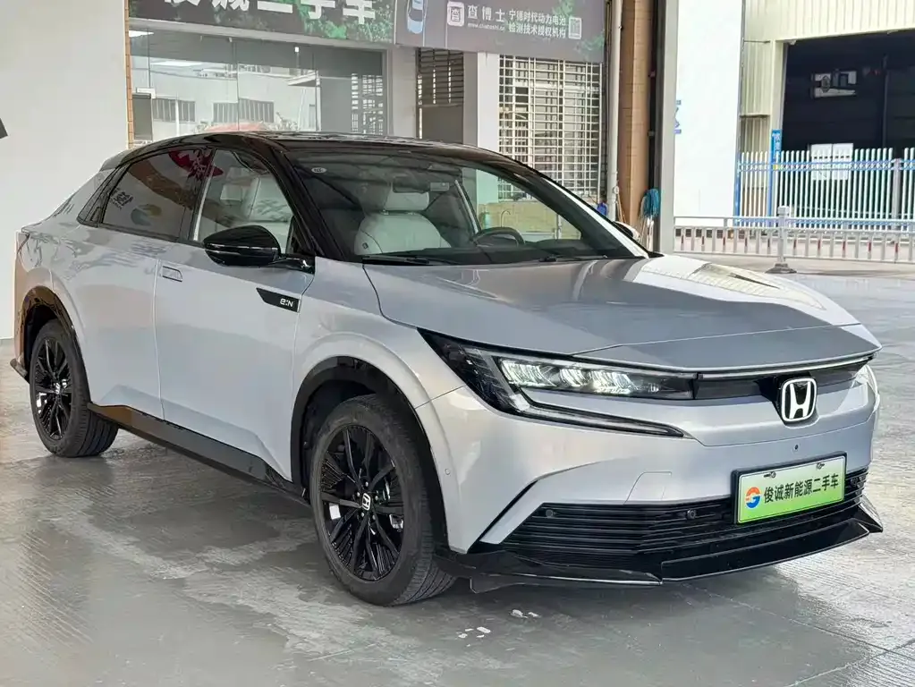 Honda e:NP2 2025 из CN, фото 5