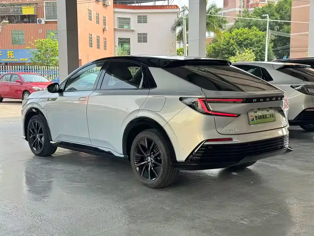 Honda e:NP2 2025 из CN, фото 7