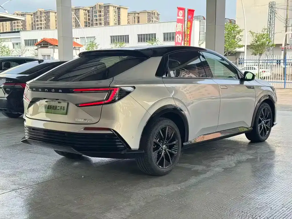 Honda e:NP2 2025 из CN, фото 4