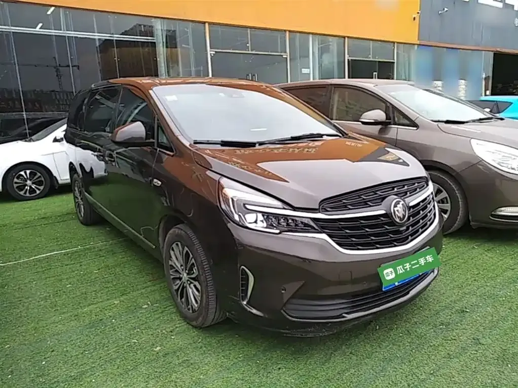 Buick GL8 2021 из CN, фото 3