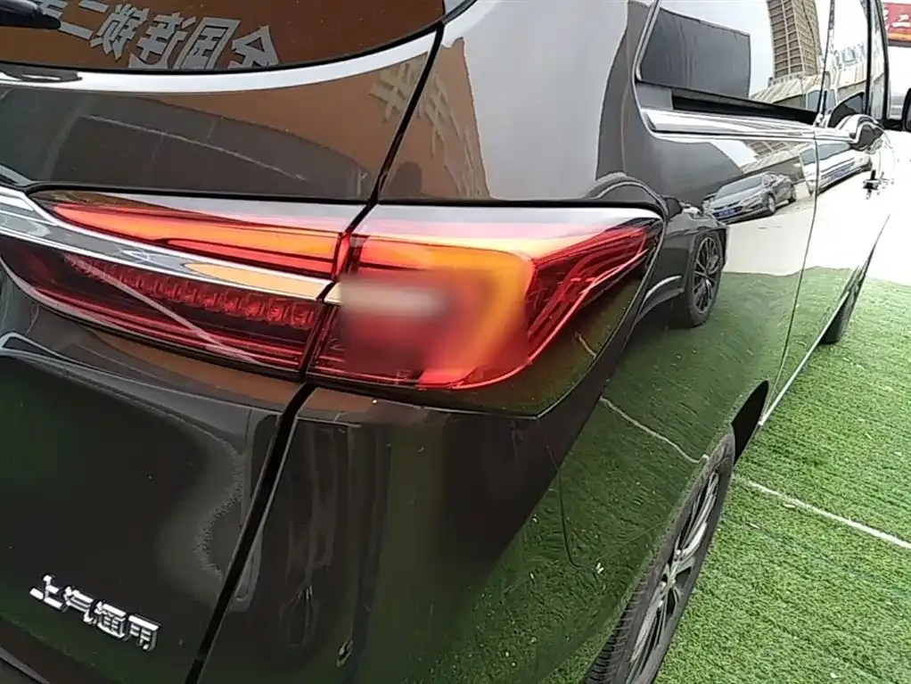 Buick GL8 2021 из CN, фото 10