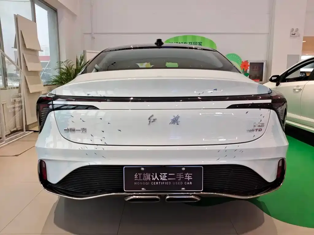 Hongqi H6 — фото 10