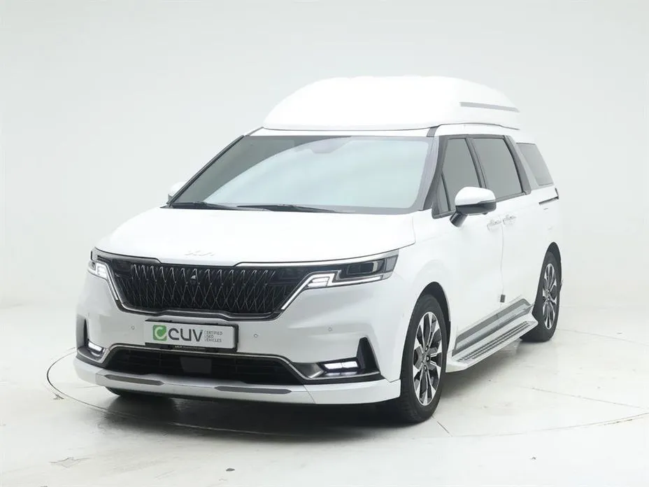 Kia Carnival — фото 1