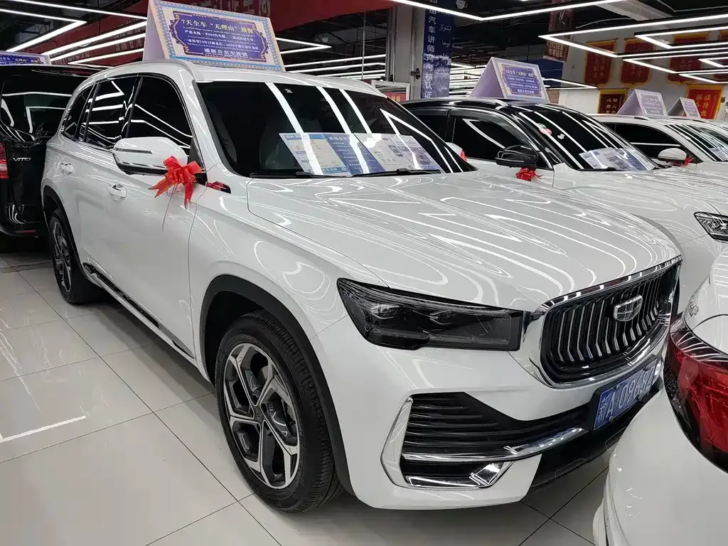Geely Xingyue L — фото 9