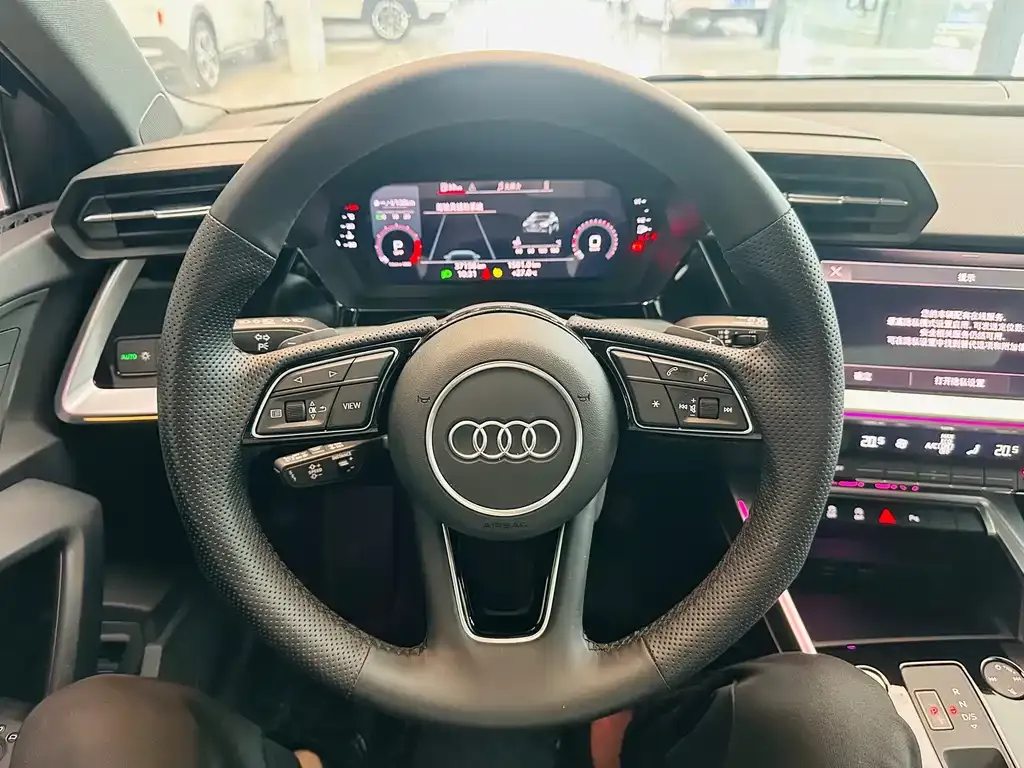 Audi A3 — фото 10