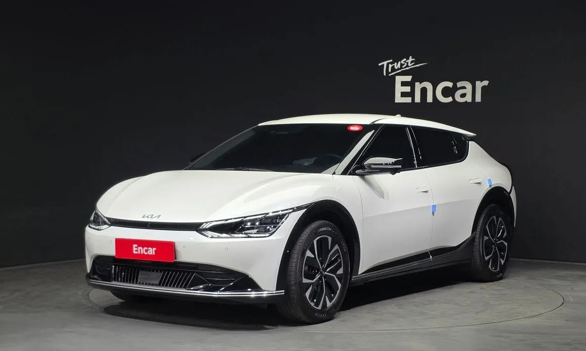 Kia EV6 2023 из KR, фото 1