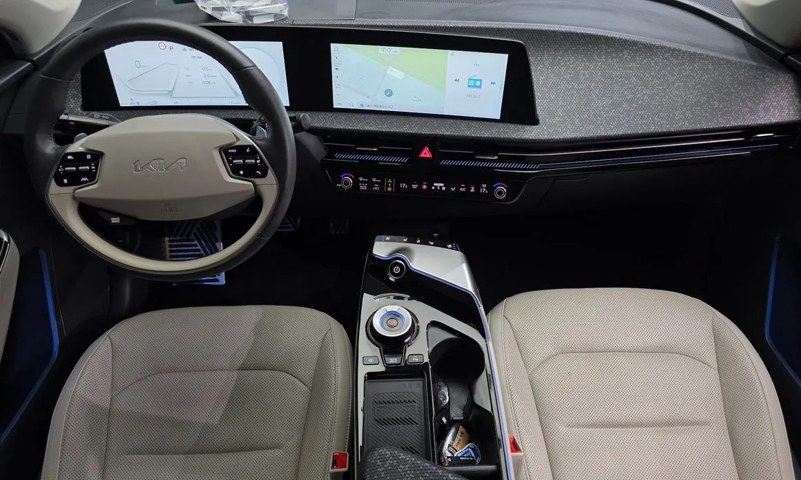 Kia EV6 2023 из KR, фото 9