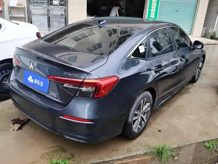 Honda Civic — фото 5