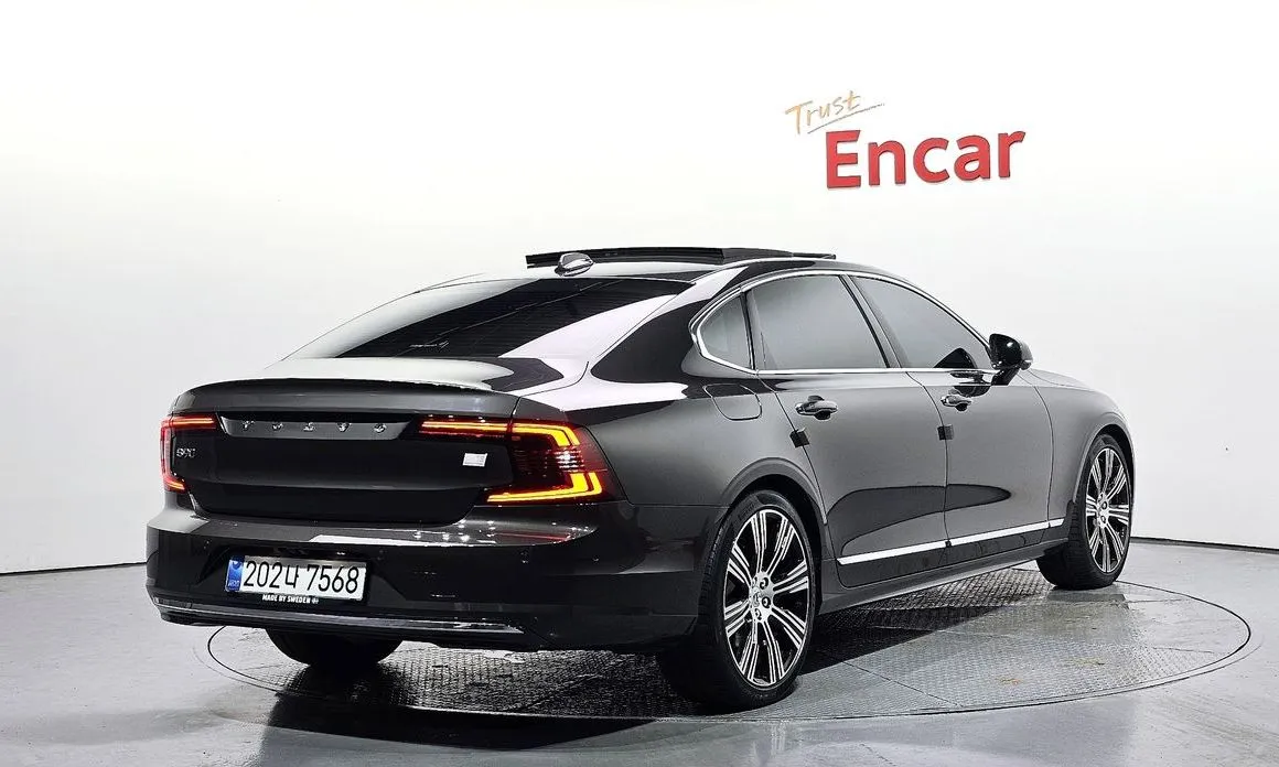 Volvo S90 2022 из KR, фото 6