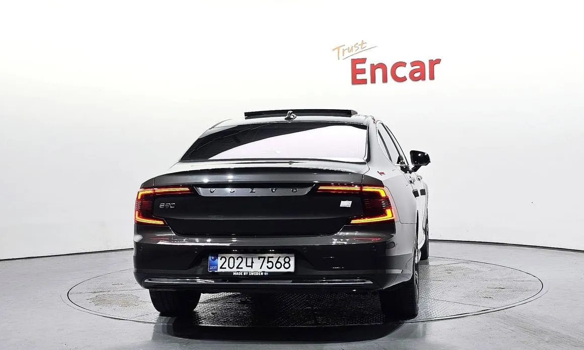 Volvo S90 2022 из KR, фото 4