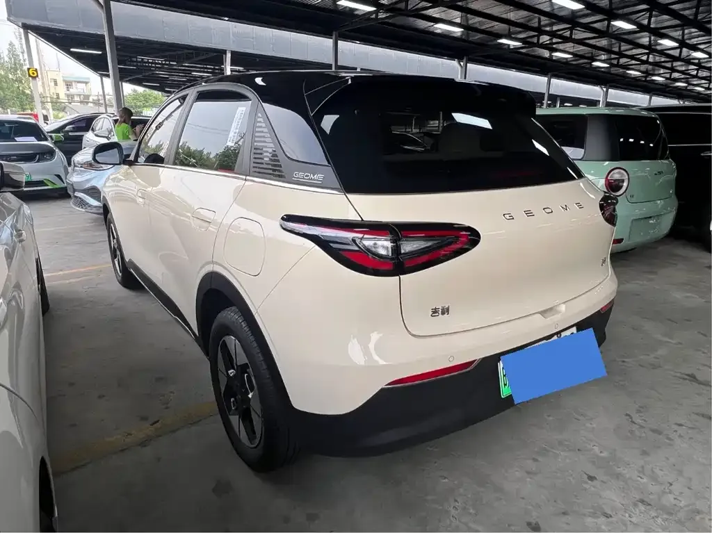 Geely Starburst — фото 4