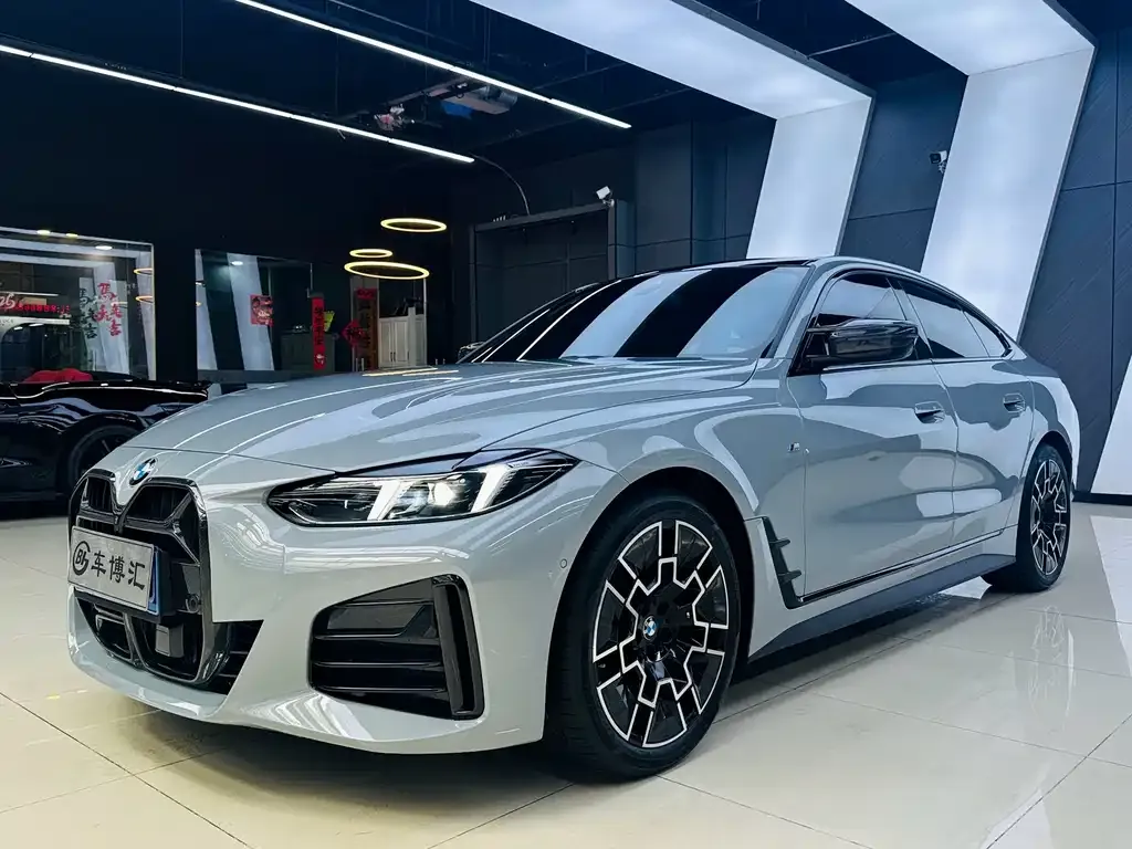 BMW 4 Series — фото 1