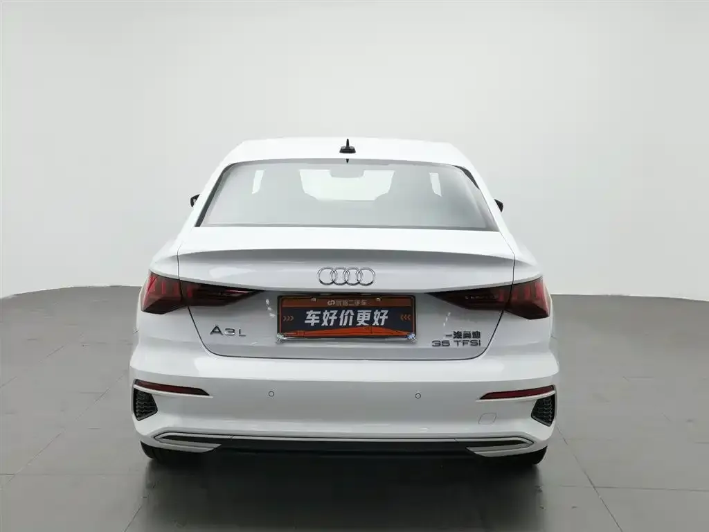 Audi A3 2022 из CN, фото 2