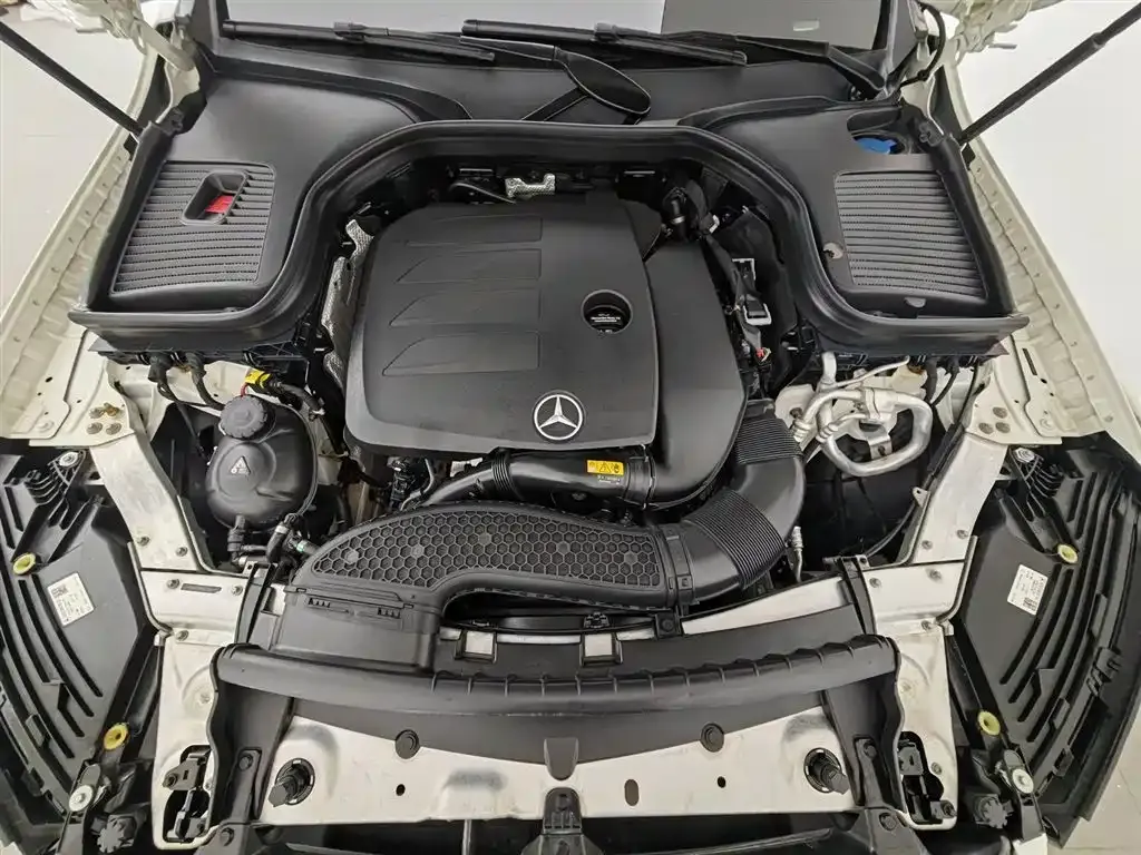 Mercedes-Benz GLC — фото 10