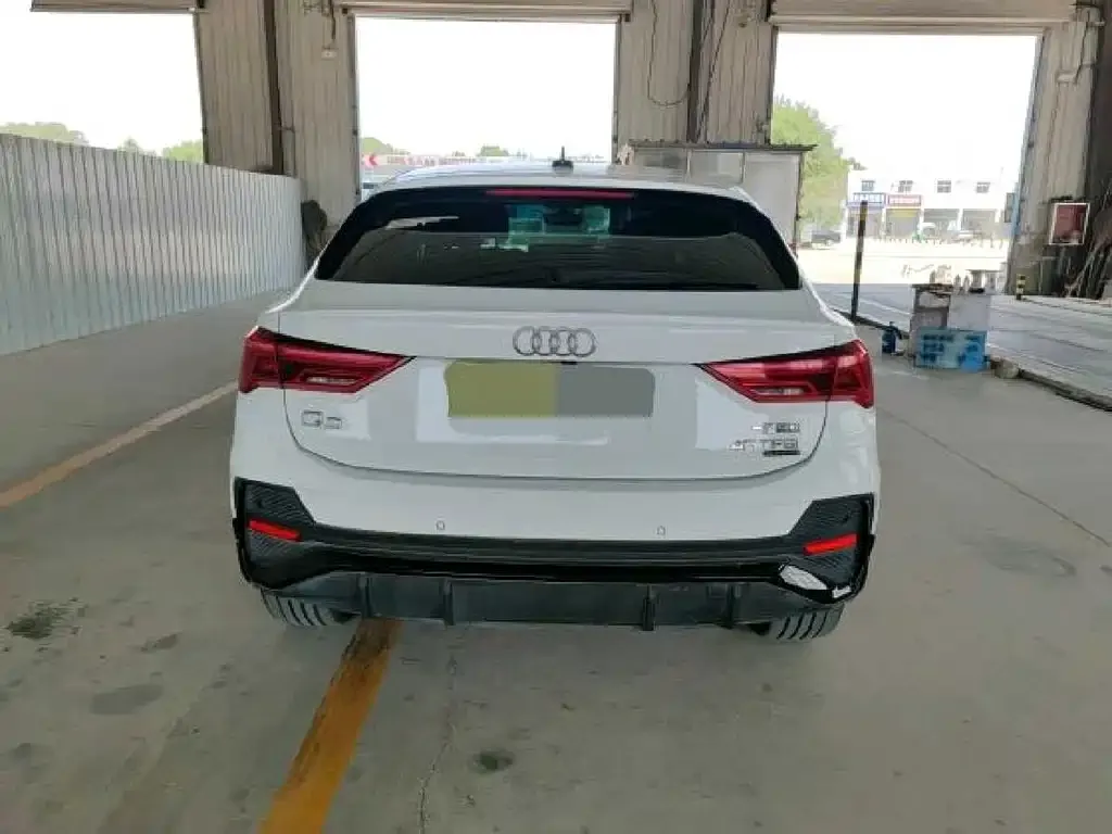 Audi Q3 Sportback — фото 5