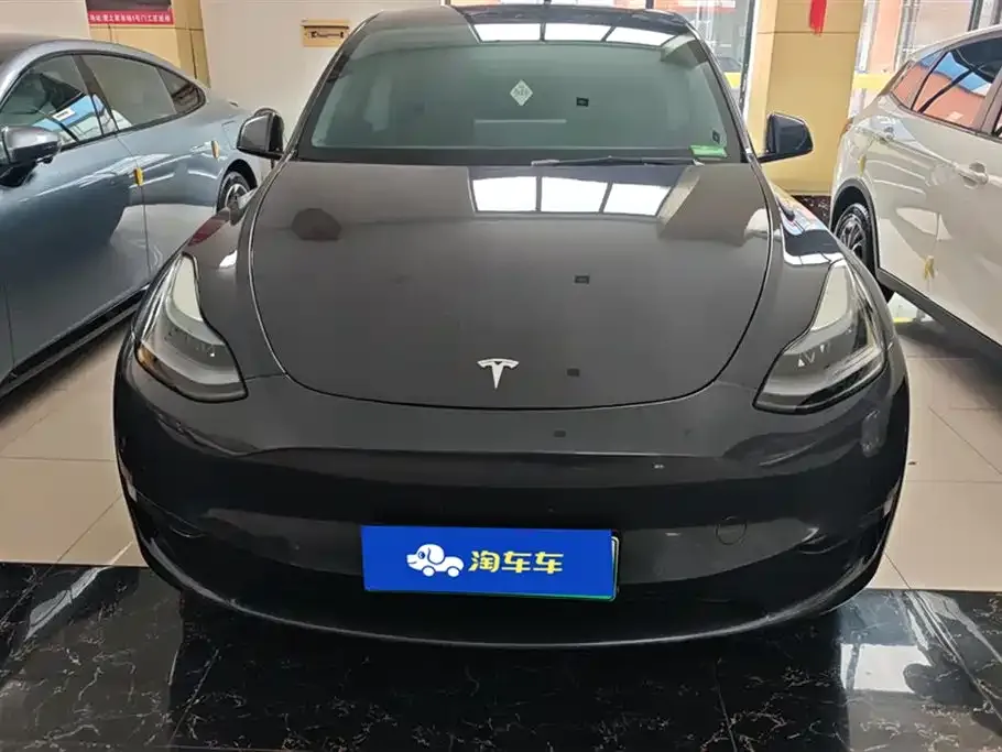 Tesla Model Y — фото 3