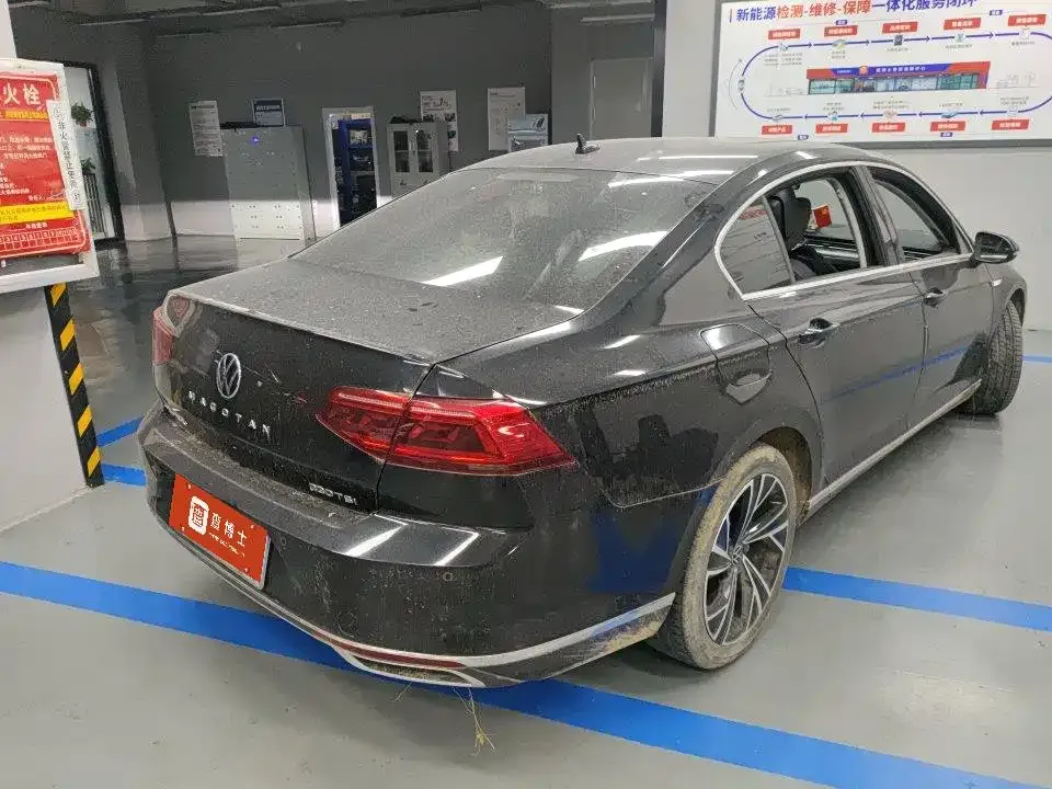 Volkswagen Magotan 2022 из CN, фото 9