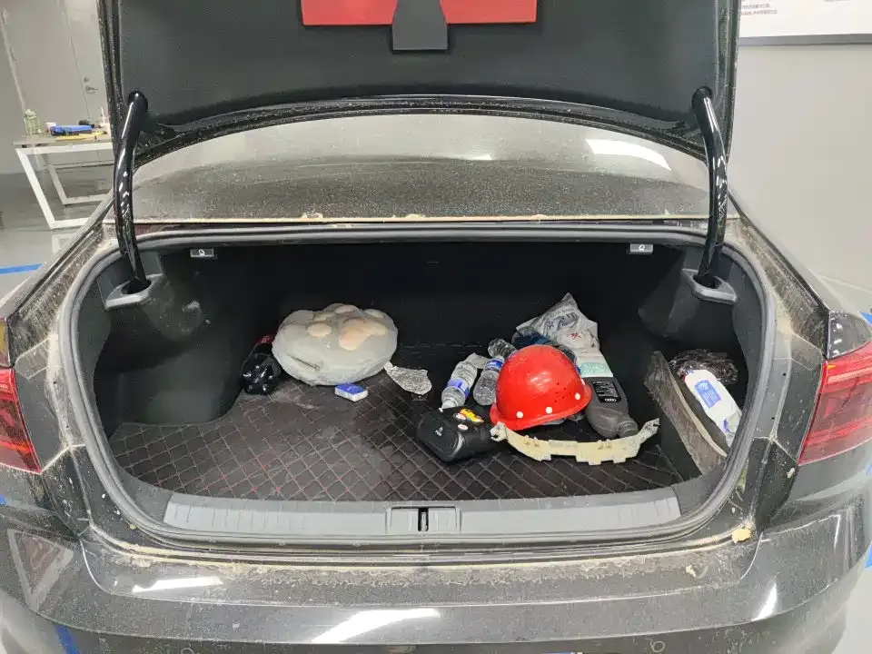 Volkswagen Magotan 2022 из CN, фото 4