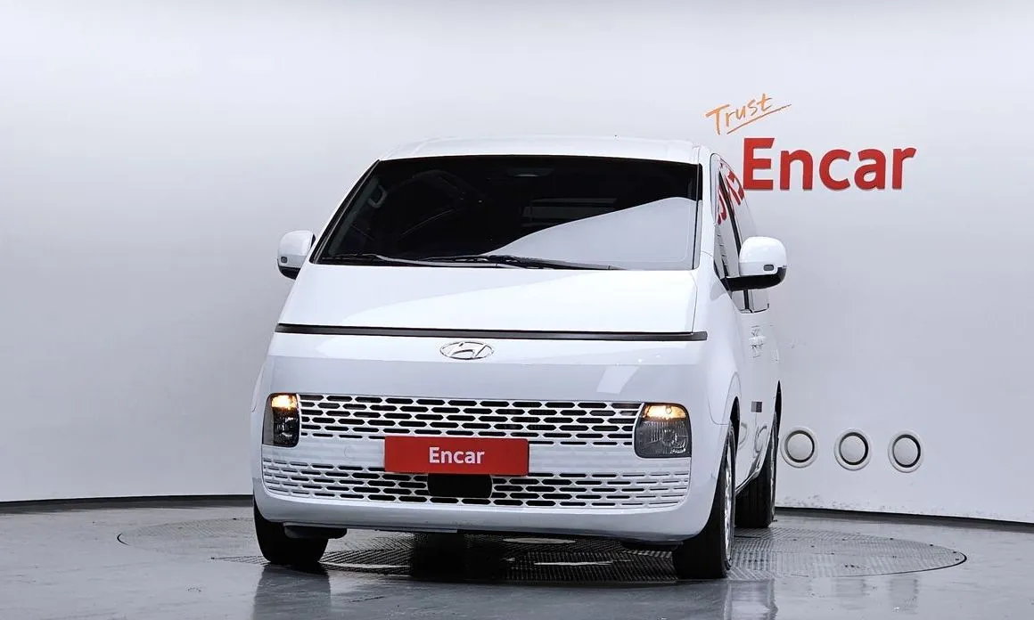 Hyundai Staria 2023 из KR, фото 4