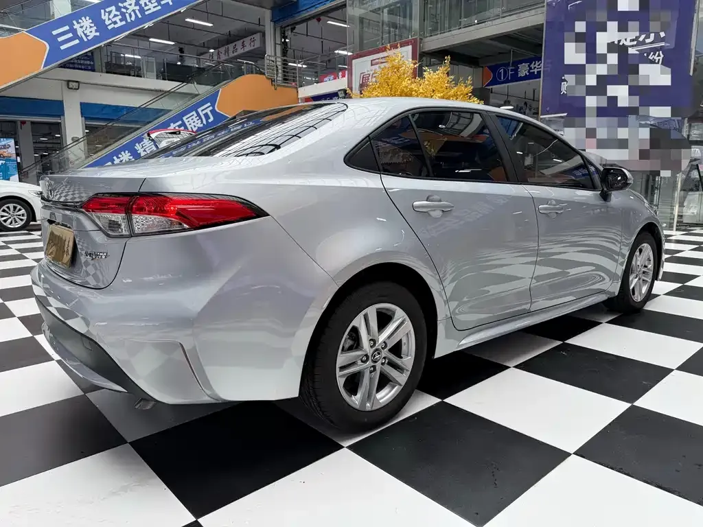 Toyota Levin — фото 10