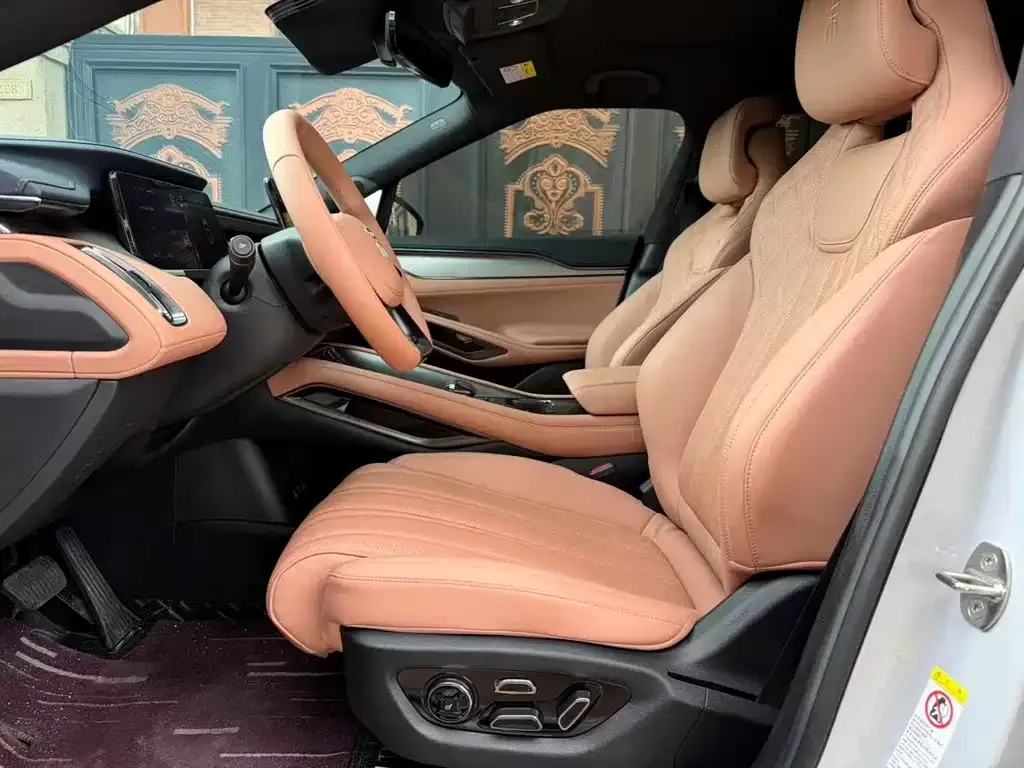 BYD L EV 2024 из CN, фото 5