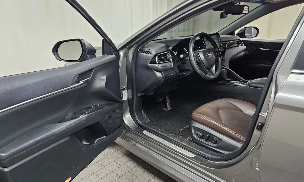 Toyota Camry 2023 из KR, фото 6