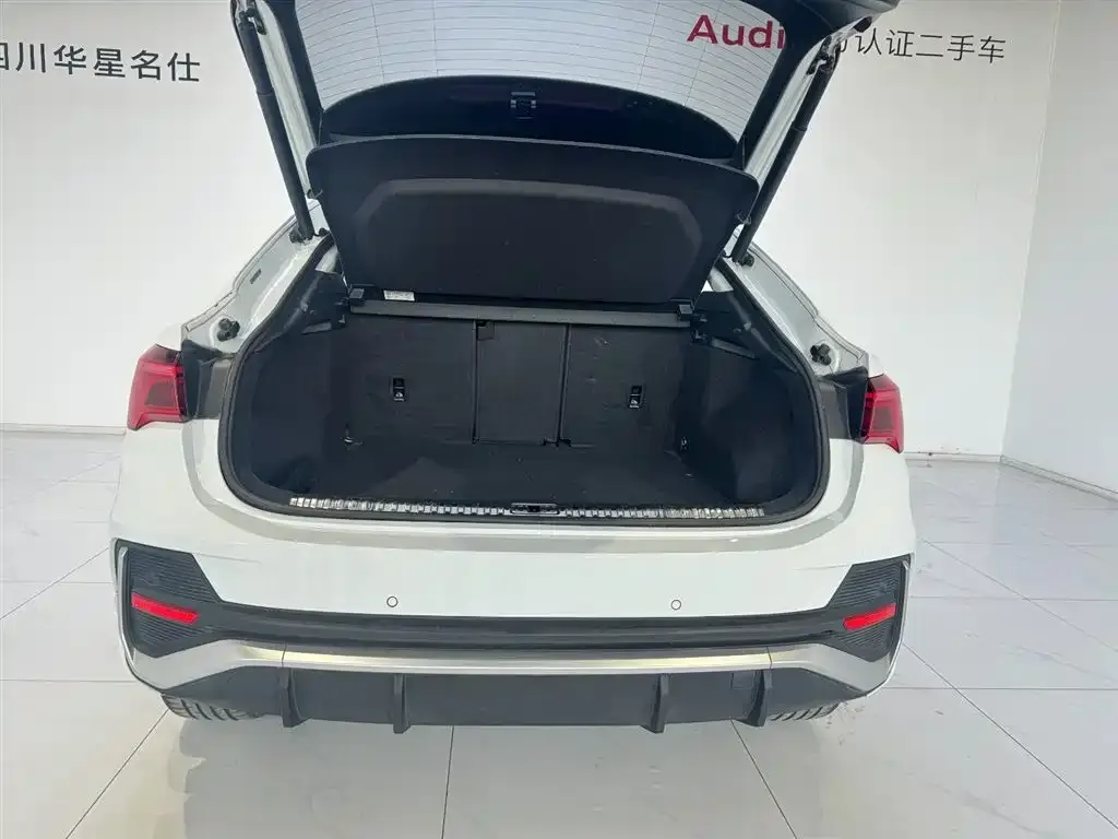 Audi Q3 Sportback 2021 из CN, фото 3
