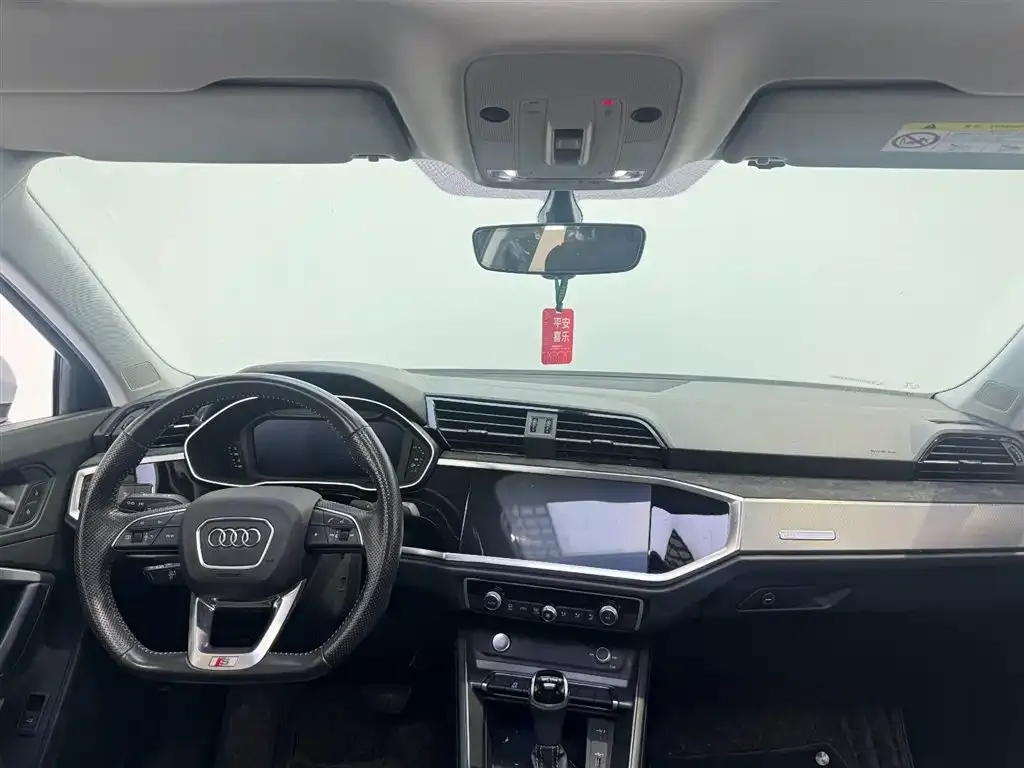 Audi Q3 Sportback 2021 из CN, фото 8