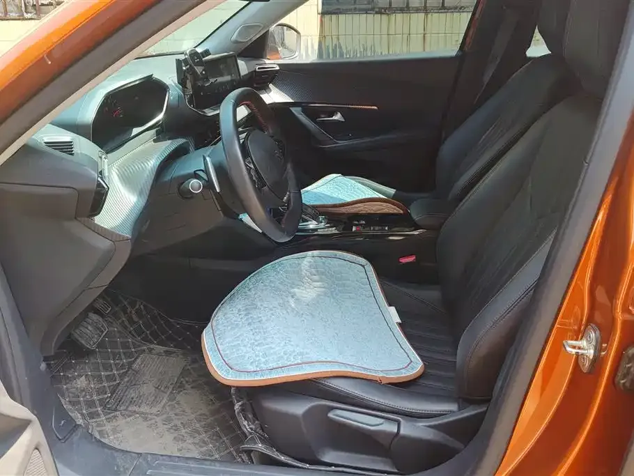 Peugeot 2008 2022 из CN, фото 8