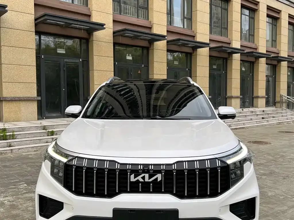 Kia Sportage — фото 6