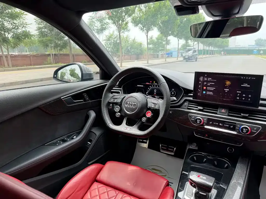 Audi S4 2023 из CN, фото 4