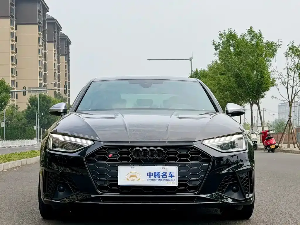 Audi S4 2023 из CN, фото 3