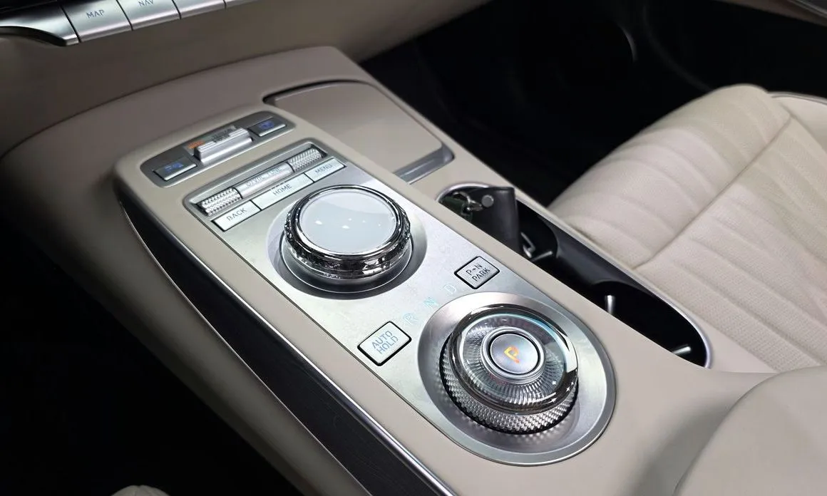 Genesis GV70 — фото 4