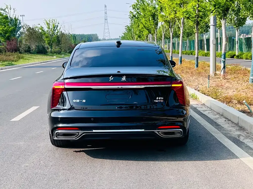 Hongqi H5 — фото 8