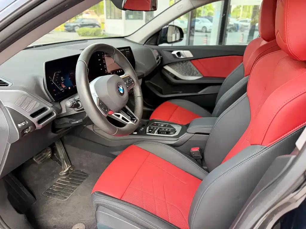 BMW 2 Series 2025 из CN, фото 3