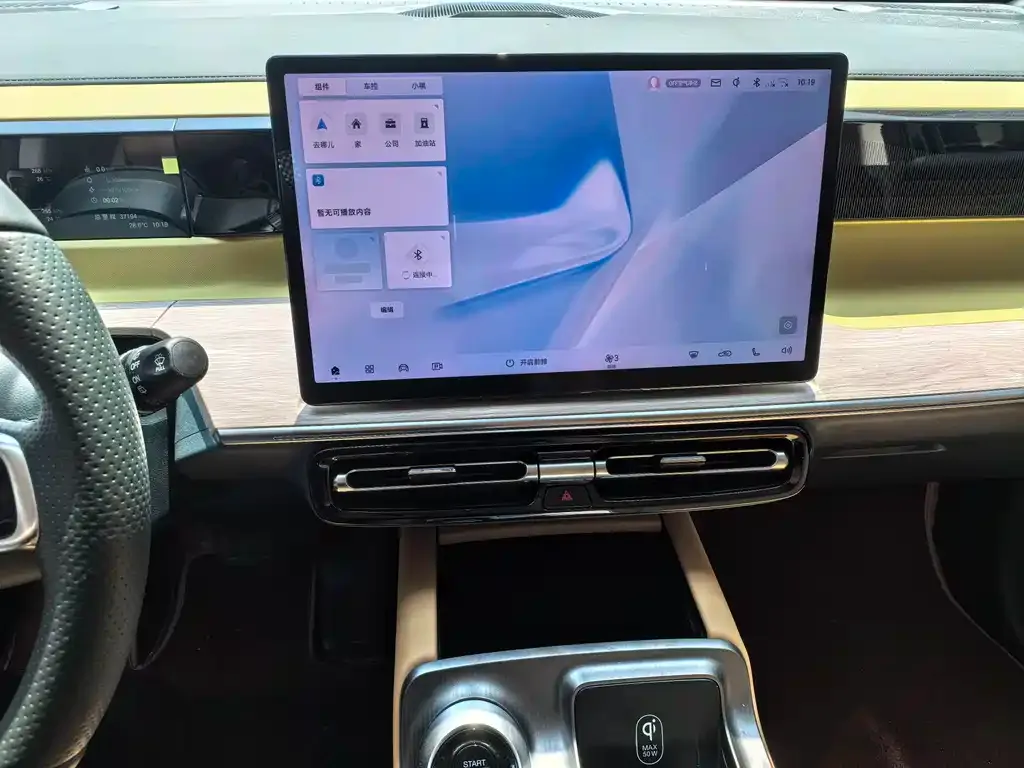 GAC Motor 传祺E8 PHEV 2024 из CN, фото 6