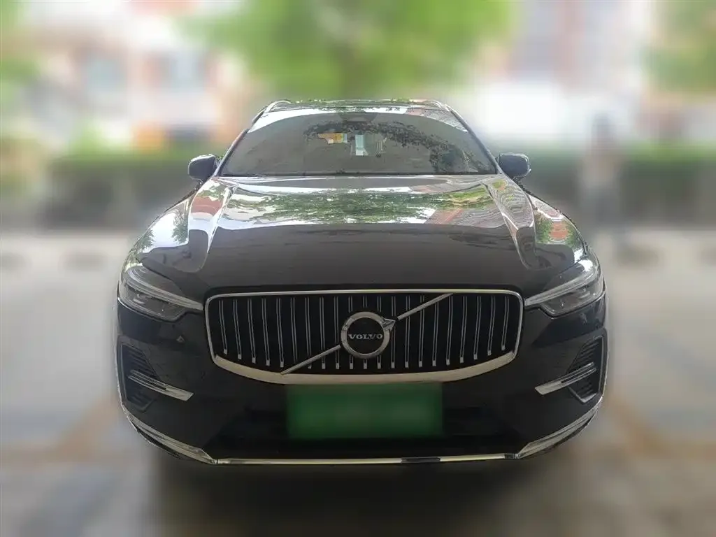 Volvo XC60 — фото 4