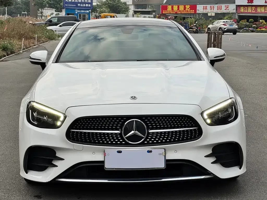 Mercedes-Benz E-Class (Import) — фото 3
