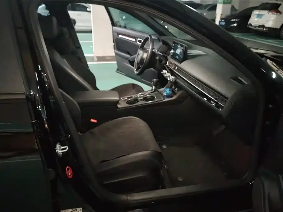 Honda Civic — фото 5