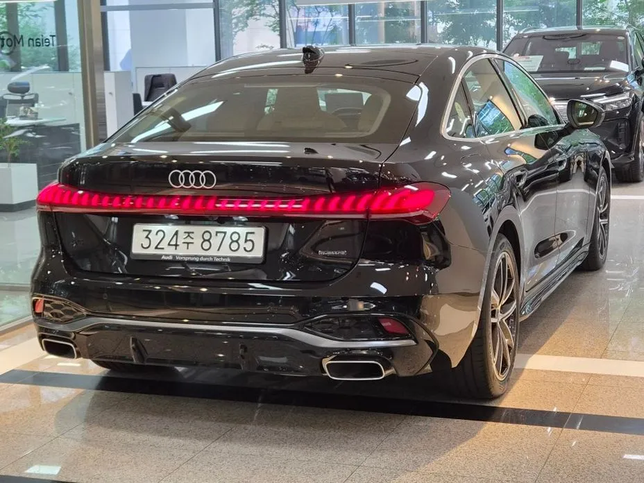 Audi A5 2025 из KR, фото 4