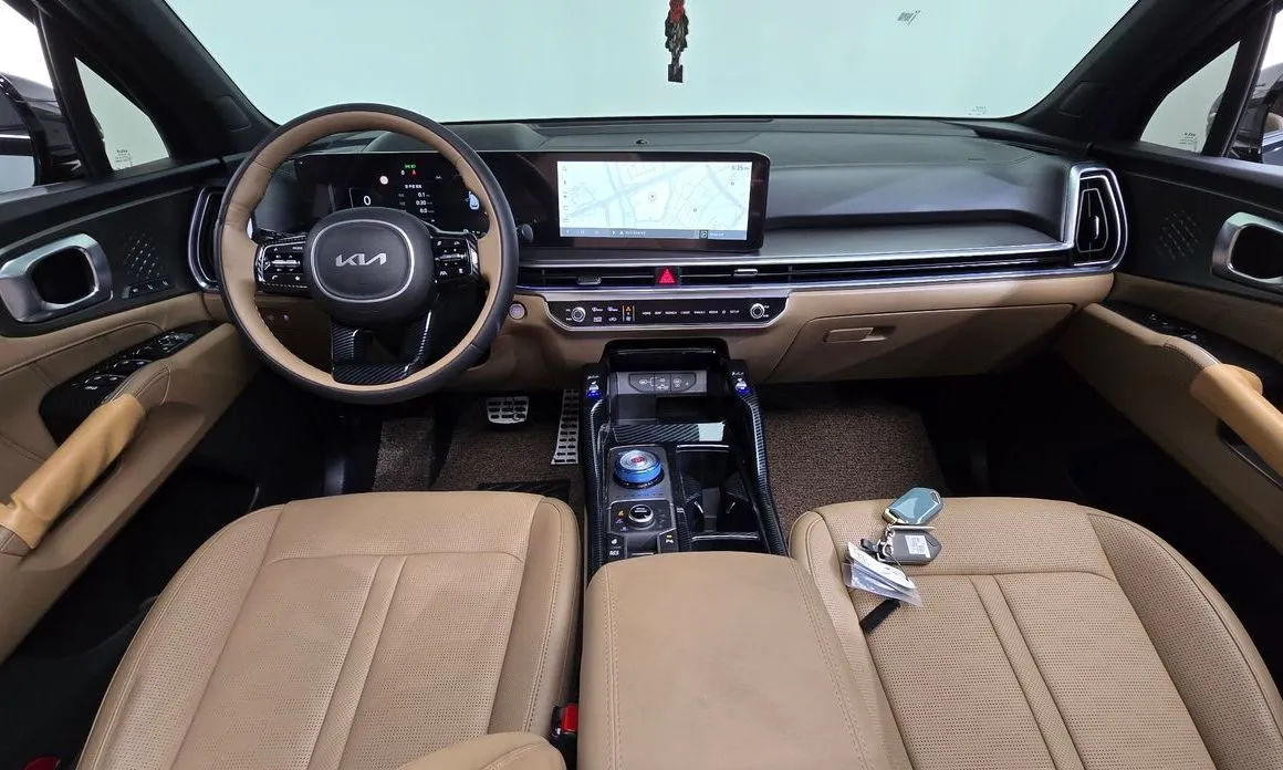 Kia Sorento — фото 9