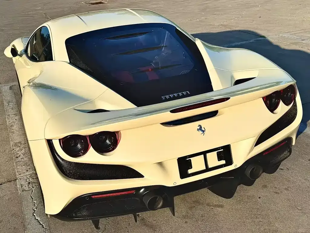 Ferrari F8 — фото 2