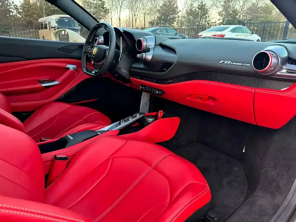 Ferrari F8 — фото 3