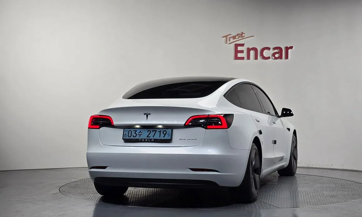 Tesla Model 3 2021 из KR, фото 7
