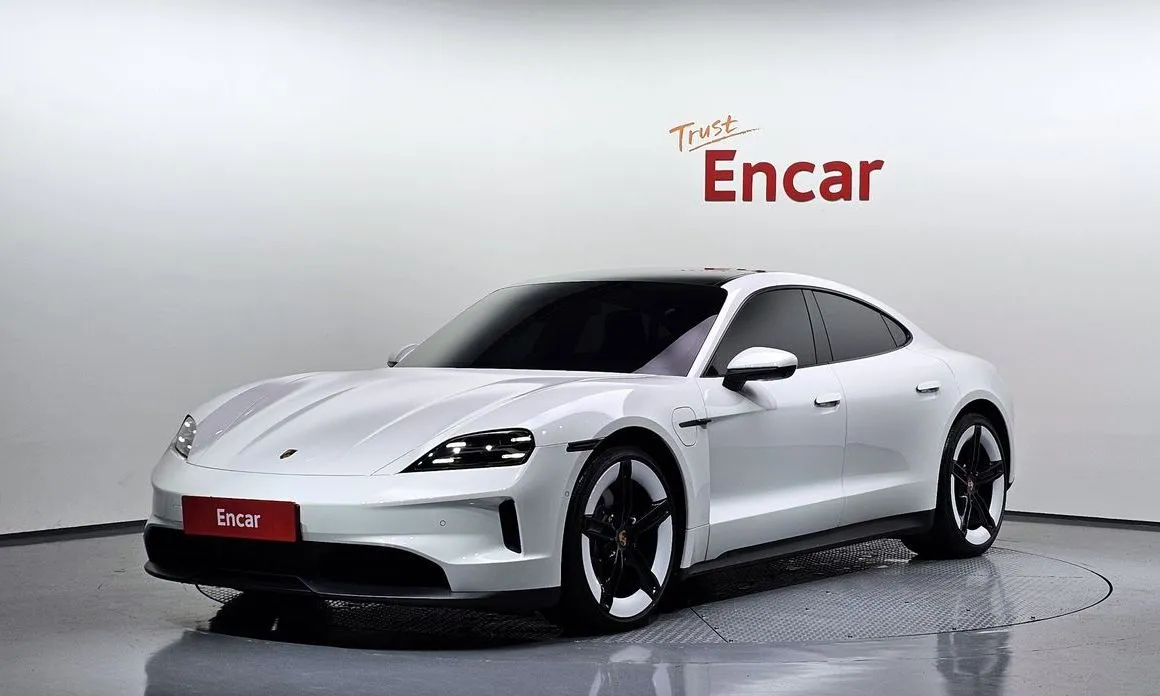 Porsche Taycan
