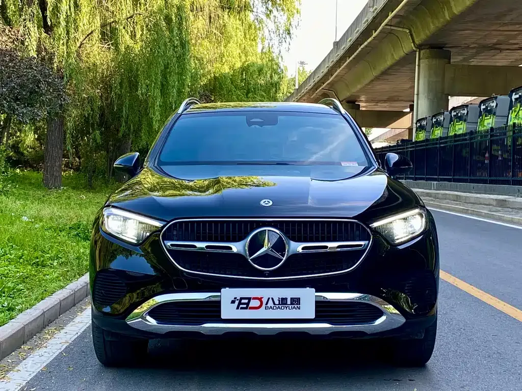 Mercedes-Benz GLC — фото 10