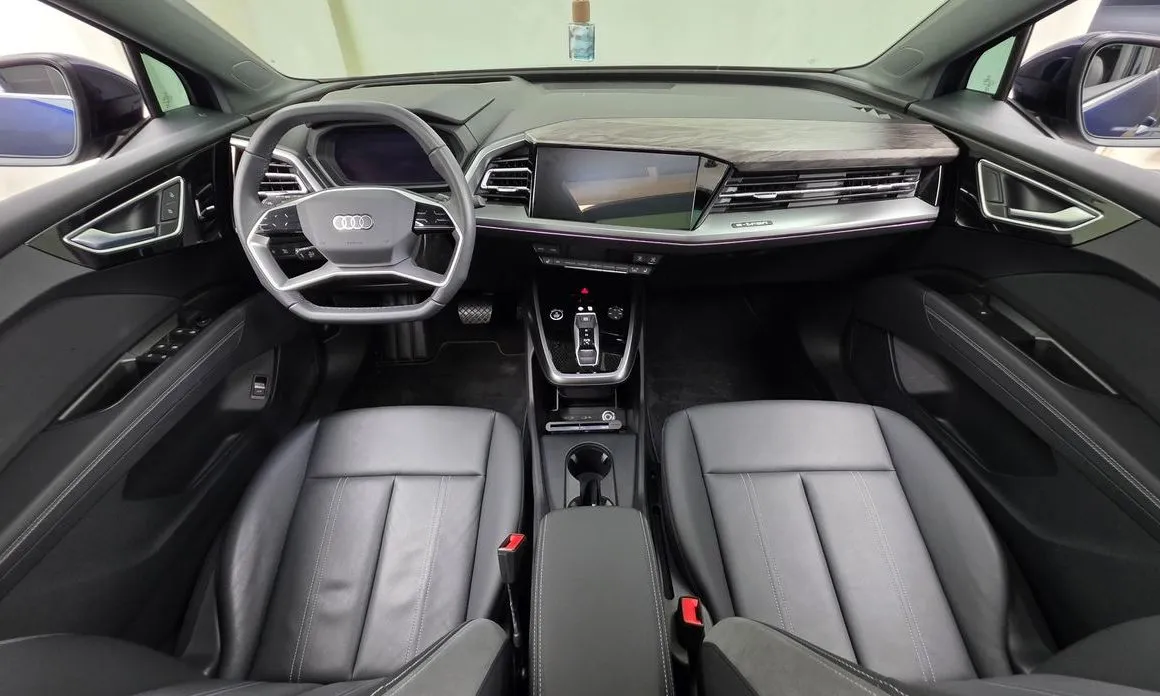 Audi Q4 e-tron 2025 из KR, фото 5