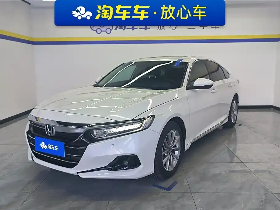 Honda Accord — фото 1